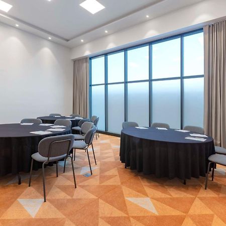 Hilton Garden Inn Guadalajara Airport El Zapote  外观 照片