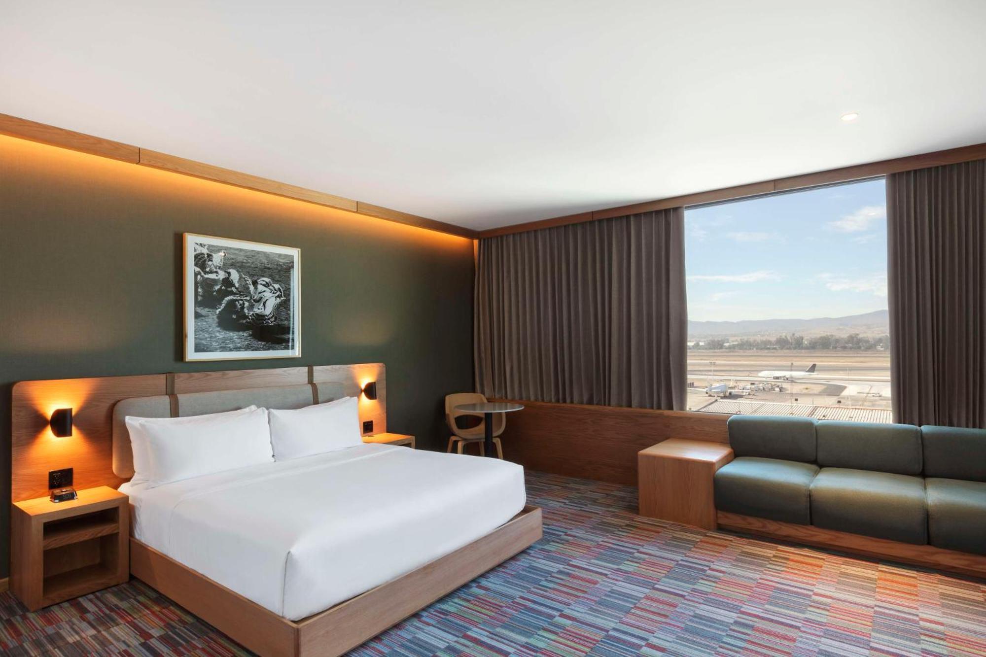 Hilton Garden Inn Guadalajara Airport El Zapote  外观 照片