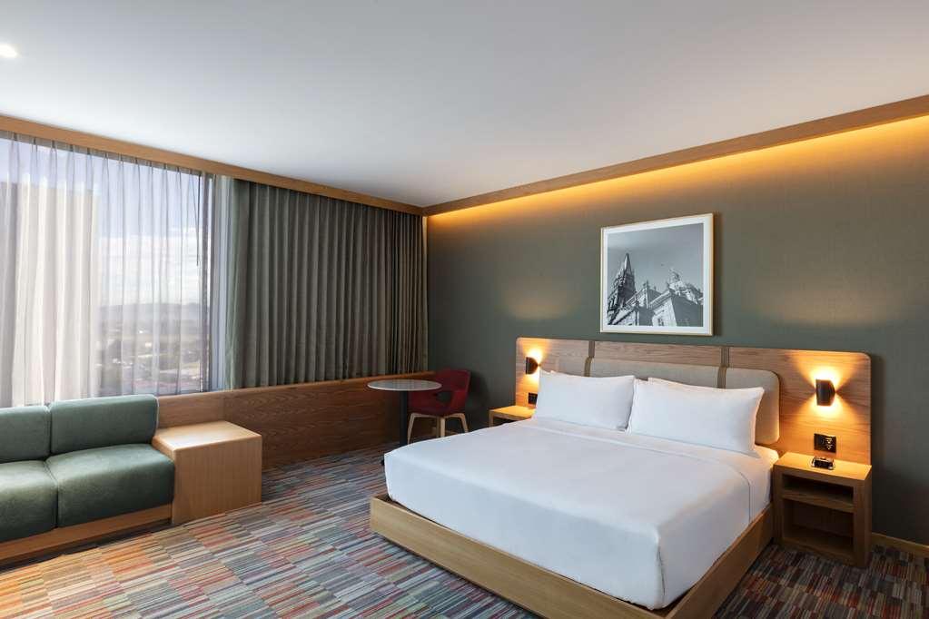 Hilton Garden Inn Guadalajara Airport El Zapote  客房 照片